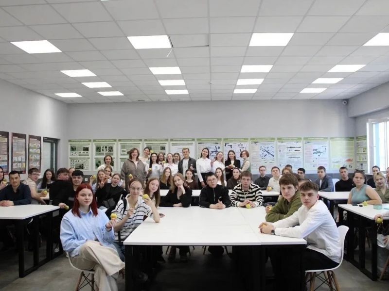 Российские и иностранные студенты Мининского университета прошли квест «Маршрут здоровья»