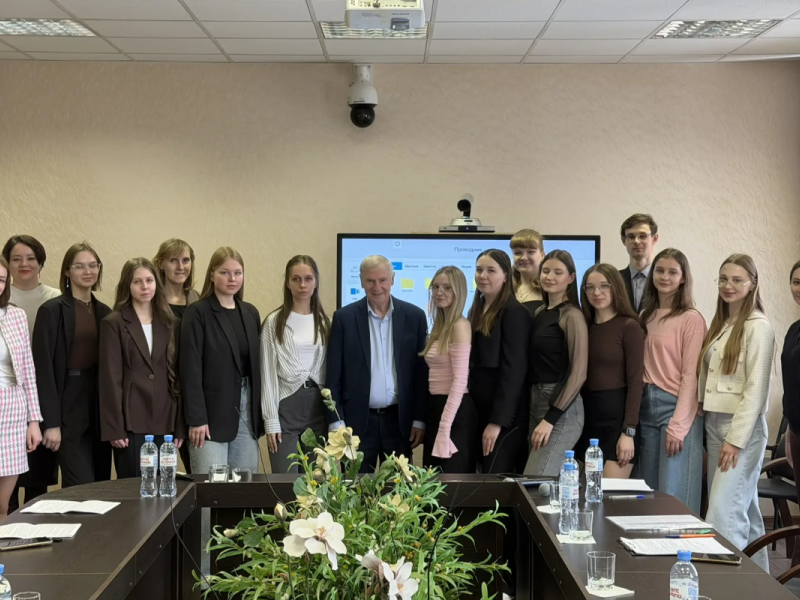 В Мининском университете обсудили экономическое развитие России с участием зарубежных ученых и представителей реального сектора