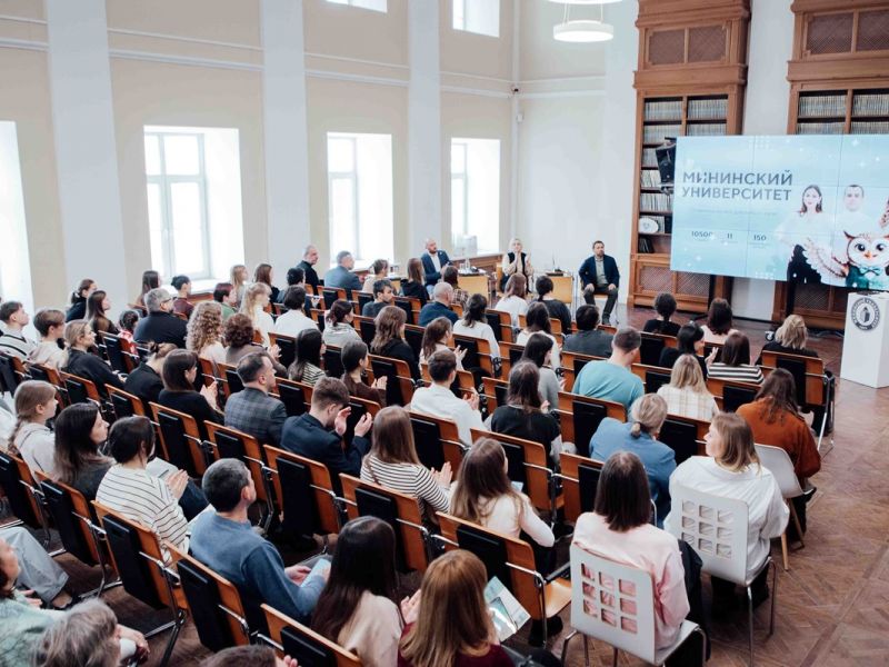 В первый день весны Мининский стал одной большой точкой притяжения для тех, кто думает о будущем
