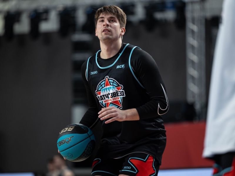 Спортсмен Мининского университета выступил среди звезд студенческого баскетбола России